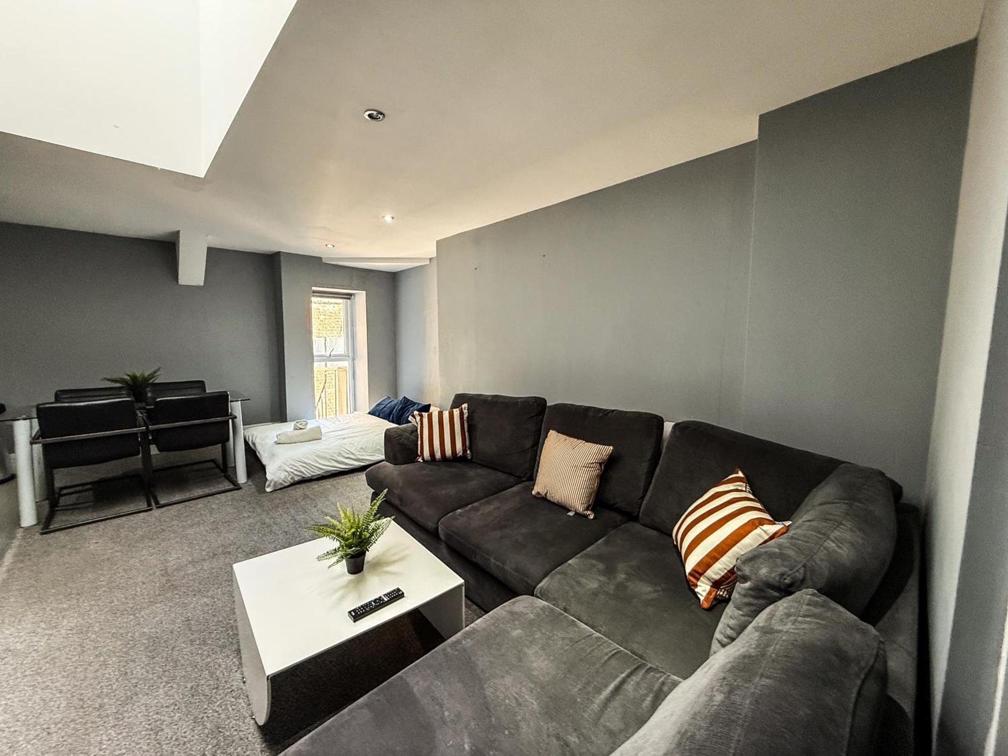 2 Bedroom Apartment In The Heart Of Newcastle - Spacious - Sleeps 7 Eksteriør bilde